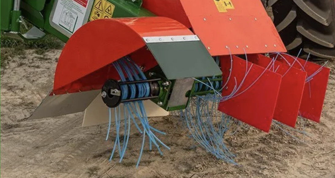 OLMI MECHANICAL WEEDER MODEL L